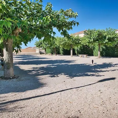 Avec Piscine
